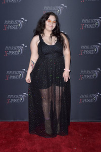 Serienpremiere 'Paparazzi X-Posed' in Studio City