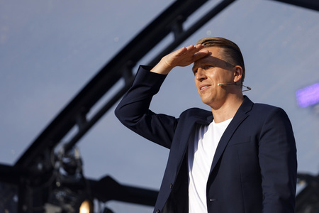 Autokino-Show mit Tobias Beck in Bonn