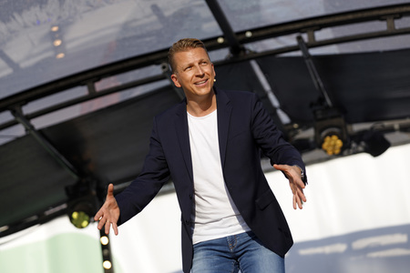 Autokino-Show mit Tobias Beck in Bonn