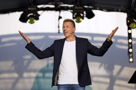 Autokino-Show mit Tobias Beck in Bonn