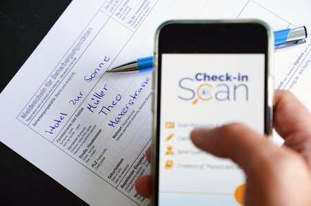 Symbolfoto Digitaler Hotel Check-In