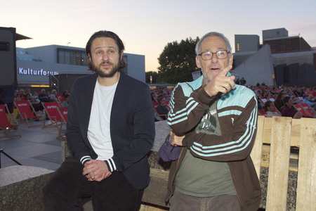 Open-Air-Kinopremiere 'Die Känguru-Chroniken Reloaded 3D' in Berlin