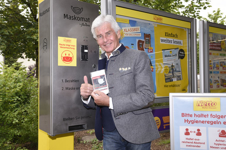 Präsentation des ersten Maskenautomaten in München