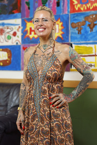 Spendenscheck-Übergabe an die Arche Köln