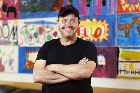 Spendenscheck-Übergabe an die Arche Köln