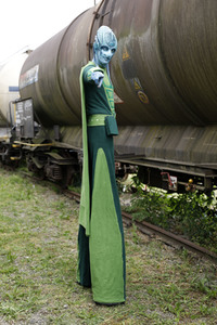 GEEK ART: Außerirdische besuchen die Erde / Aliens Visit Earth Bodypainting