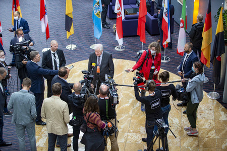 Pressetermin bei der Innenministerkonferenz 2020 in Erfurt