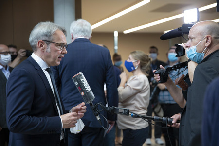 Unterzeichnung der Verwaltungsvereinbarung 115 in Erfurt