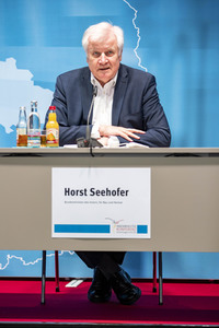 Pressekonferenz zur Innenministerkonferenz Thüringen 2020 in Erfurt