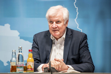 Pressekonferenz zur Innenministerkonferenz Thüringen 2020 in Erfurt