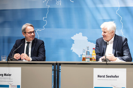 Pressekonferenz zur Innenministerkonferenz Thüringen 2020 in Erfurt