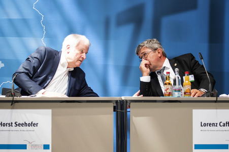 Pressekonferenz zur Innenministerkonferenz Thüringen 2020 in Erfurt