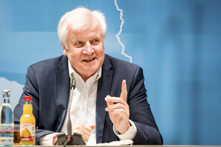 Pressekonferenz zur Innenministerkonferenz Thüringen 2020 in Erfurt