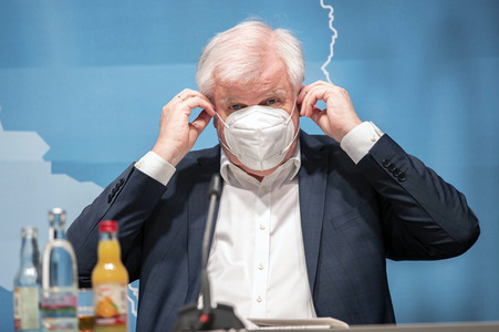 Pressekonferenz zur Innenministerkonferenz Thüringen 2020 in Erfurt