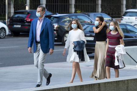 Royals besuchen die Flamenco-Show 'Fandango Avenue' in Madrid