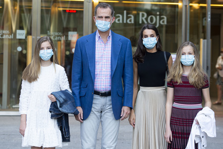 Royals besuchen die Flamenco-Show 'Fandango Avenue' in Madrid