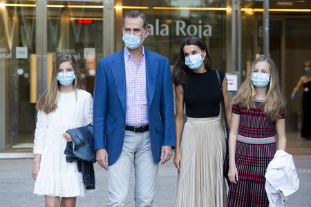 Royals besuchen die Flamenco-Show 'Fandango Avenue' in Madrid