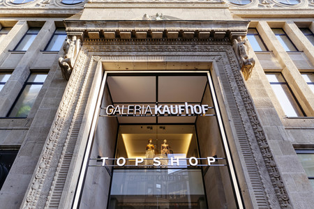 Symbolfoto Galeria Karstadt Kaufhof