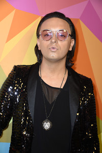 Julian F.M. Stoeckel & Friends im Selfie-Museum The Wow Gallery in Berlin