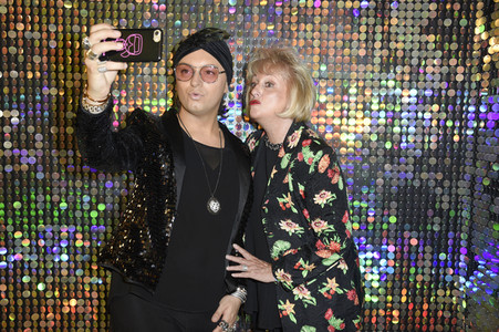 Julian F.M. Stoeckel & Friends im Selfie-Museum The Wow Gallery in Berlin