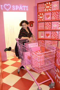 Julian F.M. Stoeckel & Friends im Selfie-Museum The Wow Gallery in Berlin