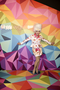 Julian F.M. Stoeckel & Friends im Selfie-Museum The Wow Gallery in Berlin