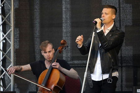 Picknickkonzert mit Billy Andrews / The Dark Tenor & Trio Ensemble in Werder