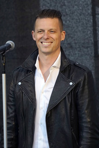 Picknickkonzert mit Billy Andrews / The Dark Tenor & Trio Ensemble in Werder