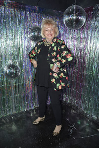 Julian F.M. Stoeckel & Friends im Selfie-Museum The Wow Gallery in Berlin