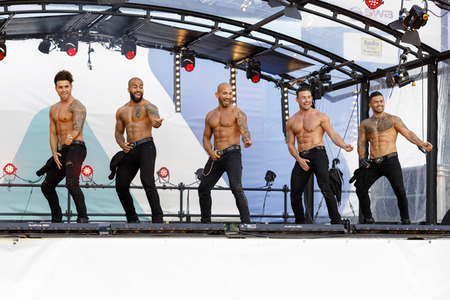 Autokino-Show mit den Sixx Paxx in Bonn