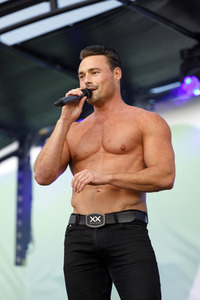 Autokino-Show mit den Sixx Paxx in Bonn