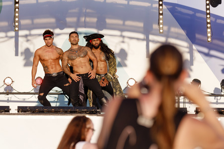 Autokino-Show mit den Sixx Paxx in Bonn