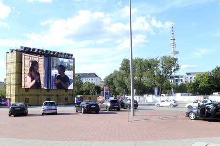 Autokino-Screening des Films 'Tschick' in Hamburg