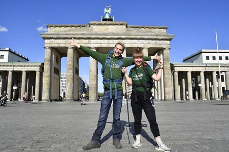 Zieleinlauf der Aktion '750 Kulturkilometer' in Berlin