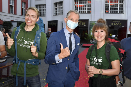 Zieleinlauf der Aktion '750 Kulturkilometer' in Berlin