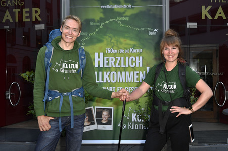 Zieleinlauf der Aktion '750 Kulturkilometer' in Berlin