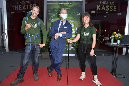 Zieleinlauf der Aktion '750 Kulturkilometer' in Berlin