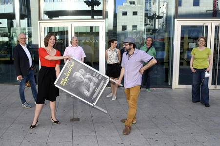 Filmpremiere 'Der Geburtstag' in Hannover