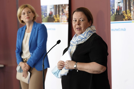 Pressekonferenz zum Fleisch-Gipfel in Düsseldorf