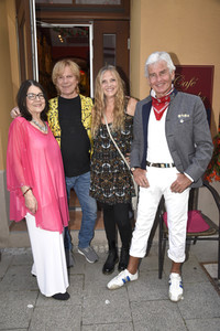 Wiedereröffnung des Café Marimba in München