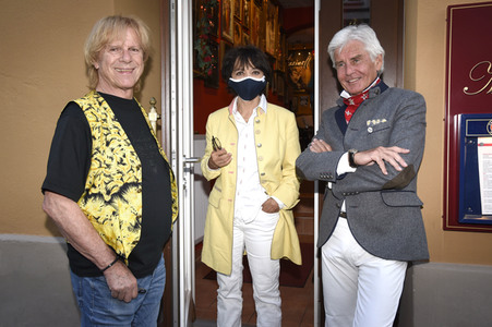 Wiedereröffnung des Café Marimba in München