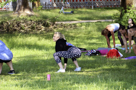 Caro Daur und Marcus zu Solms beim Charity Fitness Workout in Hamburg