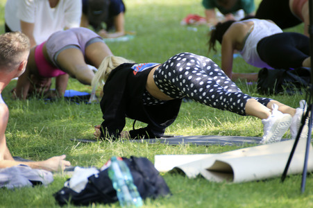 Caro Daur und Marcus zu Solms beim Charity Fitness Workout in Hamburg