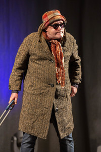 Show 'Hämmerle kommt! Mit Fola Dada!' in Friedrichshafen