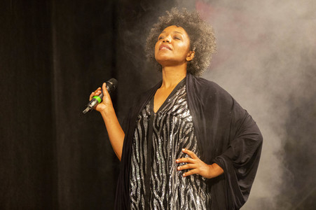 Show 'Hämmerle kommt! Mit Fola Dada!' in Friedrichshafen