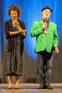 Show 'Hämmerle kommt! Mit Fola Dada!' in Friedrichshafen