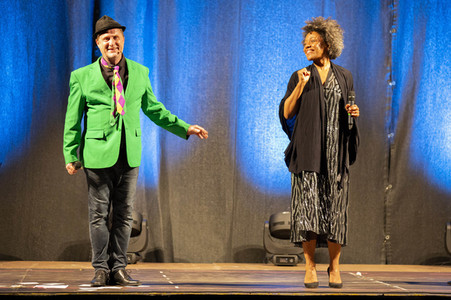 Show 'Hämmerle kommt! Mit Fola Dada!' in Friedrichshafen