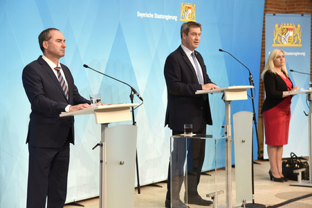 Pressekonferenz zur Bewältigung der Corona-Pandemie in München