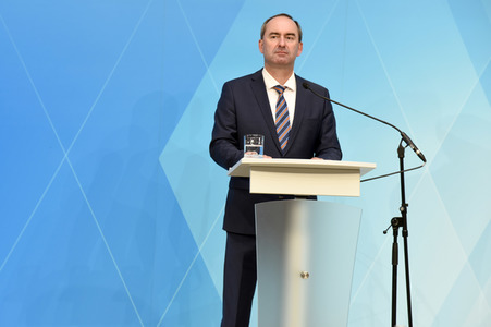 Pressekonferenz zur Bewältigung der Corona-Pandemie in München