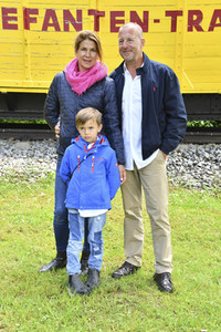 Presserundgang auf der Circus Krone-Farm. Weßling